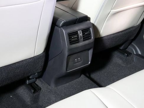 Used 2023 Nissan Rogue SV w/ SV Premium B Package FWD image 26