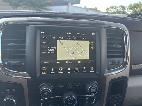 Used 2018 RAM 2500 Longhorn AWD/4WD image 17