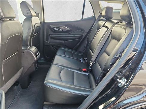 Certified 2024 GMC Terrain SLT AWD/4WD image 18