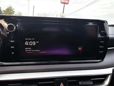 Used 2024 Kia K5 GT-Line image 26