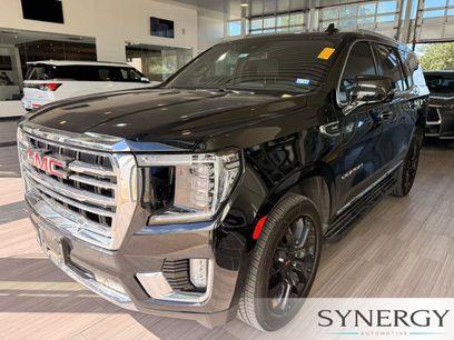 Used 2023 GMC Yukon SLT w/ SLT Premium Package