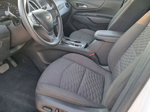 Used 2020 Chevrolet Equinox LT w/ LPO, Cargo Package image 10