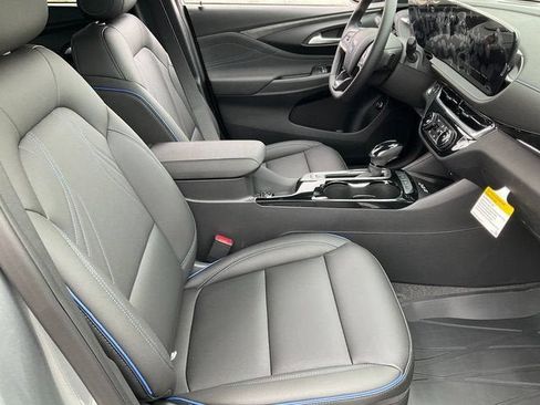 New 2026 Buick Envista Sport Touring w/ Convenience I Package FWD image 19