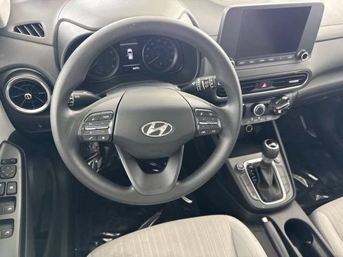 Used 2023 Hyundai Kona SEL AWD/4WD image 25