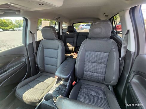 Used 2023 GMC Terrain SLE w/ Driver Convenience Package image 28