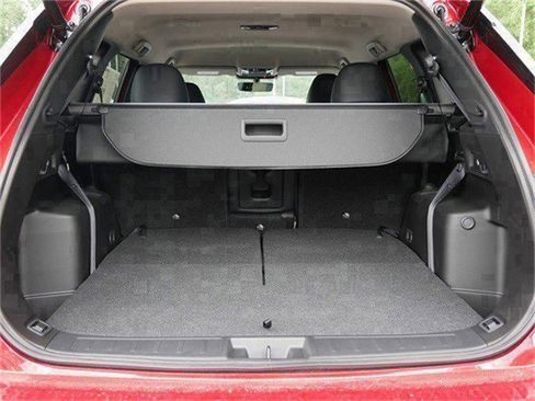 New 2025 Mitsubishi Outlander SE image 6