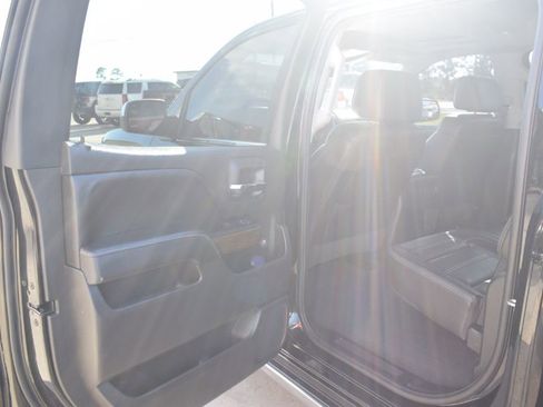 Used 2018 GMC Sierra 1500 Denali w/ Denali Ultimate Package image 10