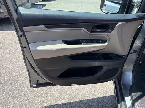 Used 2018 Honda Odyssey EX-L image 13