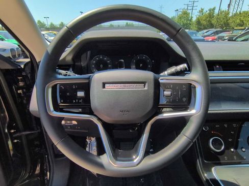 Used 2023 Land Rover Range Rover Evoque S AWD/4WD image 25