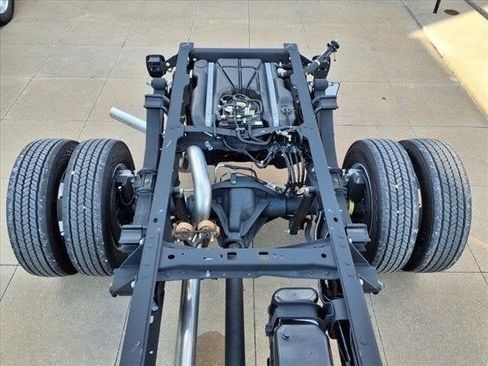 New 2024 Ford F550 4x4 SuperCab Super Duty image 23