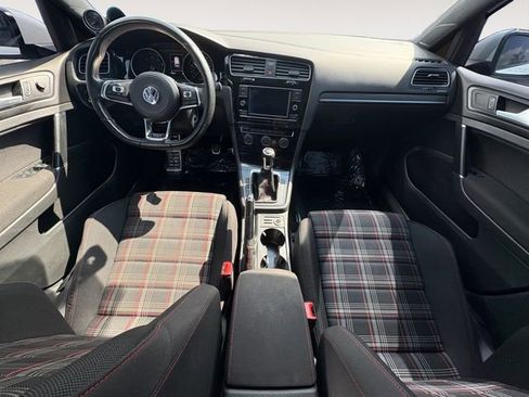 Used 2020 Volkswagen Golf 4-Door FWD image 10