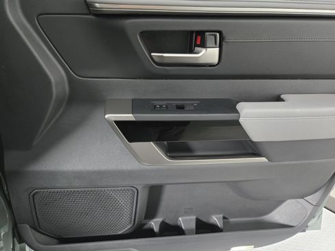 Used 2026 Toyota Tundra Limited image 17