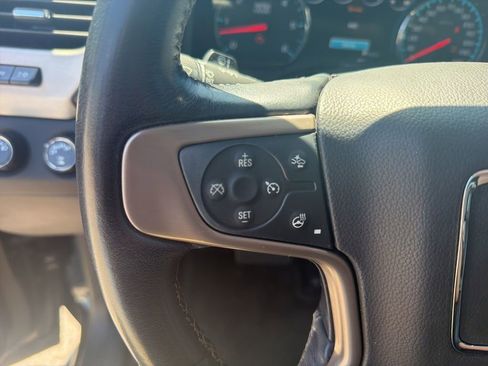 Used 2019 GMC Yukon XL Denali image 23