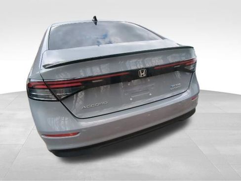 Used 2023 Honda Accord Sport image 6