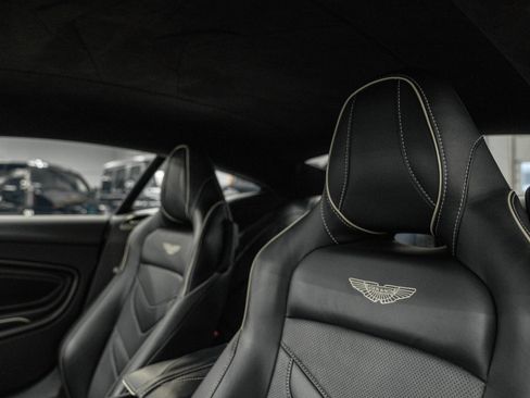 Used 2019 Aston Martin DBS Superleggera image 17