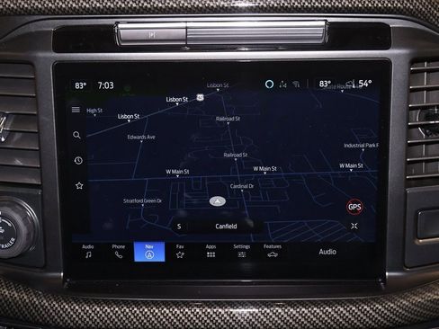 Used 2025 Ford F150 Lariat w/ Equipment Group 502A High image 30