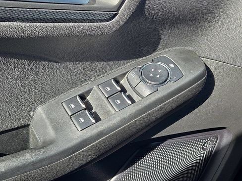Used 2023 Ford Escape ST-Line w/ Equipment Group 301A FWD image 22