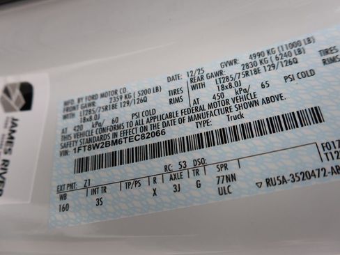 New 2026 Ford F250 XLT w/ XLT Premium Package image 40