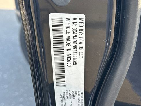 New 2026 Jeep Compass Latitude w/ Sun and Sound Group image 28