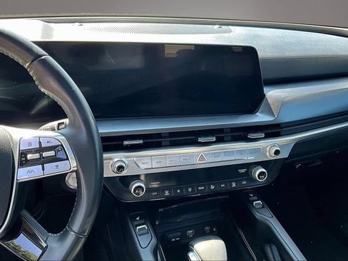 Used 2024 Kia Telluride S w/ S Sunroof Package AWD/4WD image 9