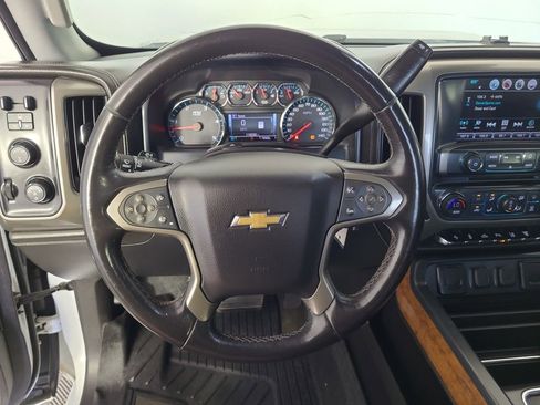 Used 2017 Chevrolet Silverado 2500 High Country w/ Duramax Plus Package image 13