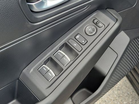 Used 2023 Honda Accord LX image 14