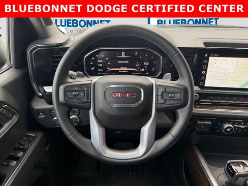 Used 2026 GMC Sierra 1500 Elevation w/ Elevation Premium Package AWD/4WD image 13