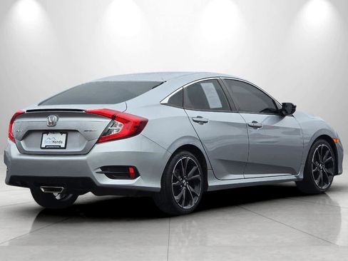 Used 2020 Honda Civic Sport image 2