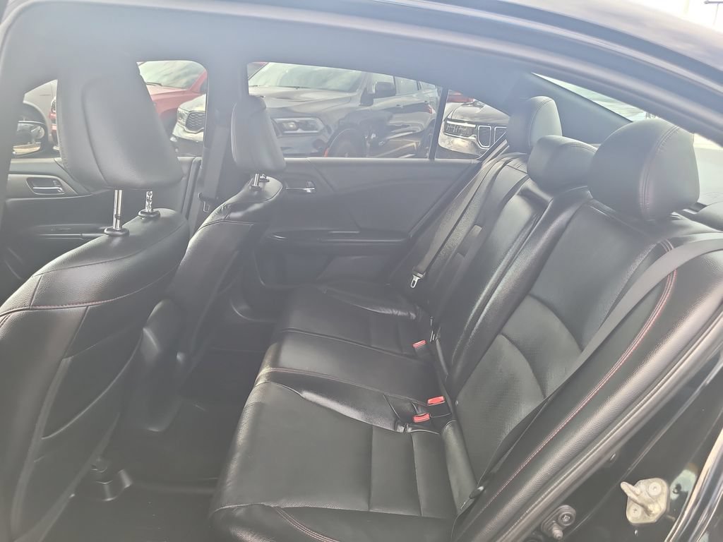 Used 2017 Honda Accord Sport Special Edition image 12