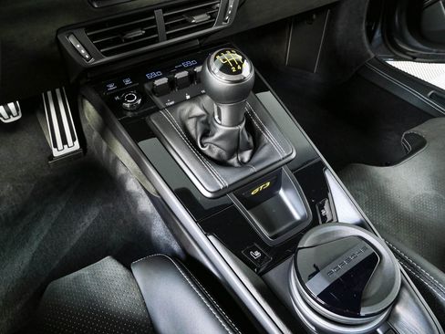 Certified 2026 Porsche 911 GT3 RWD image 19