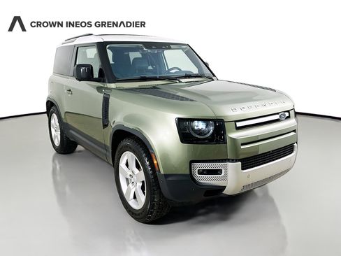 Used 2021 Land Rover Defender 90 First Edition AWD/4WD image 3