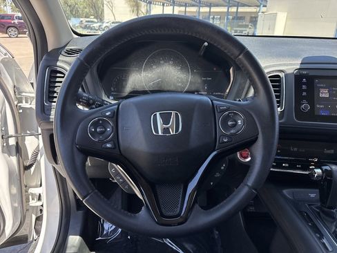 Used 2021 Honda HR-V EX-L image 24