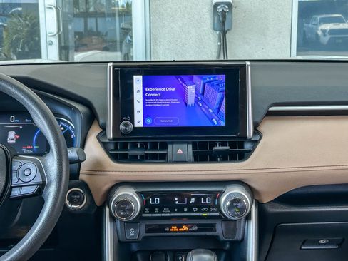 Used 2023 Toyota RAV4 XLE w/ Convenience Package AWD/4WD image 13