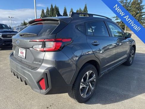 Used 2024 Subaru Crosstrek 2.0i Premium w/ Crosstrek Mirror Package image 7