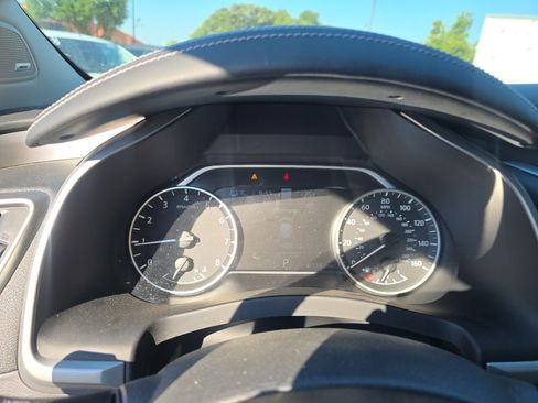 Used 2023 Nissan Murano SL image 11