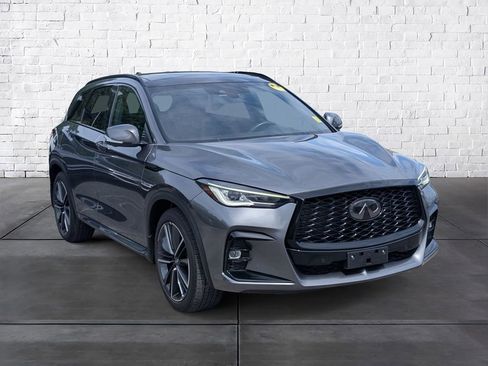 Used 2024 INFINITI QX50 Sport FWD image 2