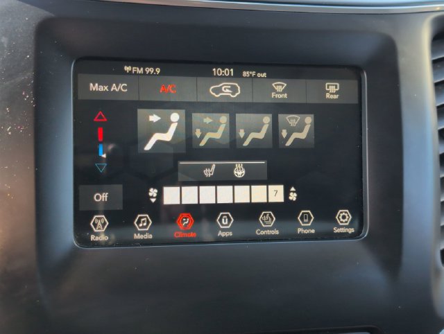 Certified 2021 Jeep Cherokee Latitude Plus w/ Sun & Sound Group FWD image 24
