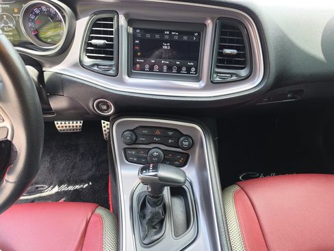 Certified 2019 Dodge Challenger R/T RWD image 12