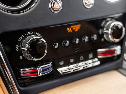 New 2026 Rolls-Royce Cullinan AWD/4WD image 39