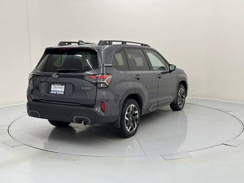 Used 2025 Subaru Forester Limited image 6
