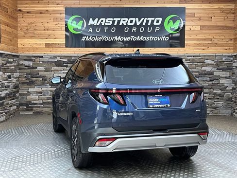 Used 2025 Hyundai Tucson Limited AWD/4WD image 23
