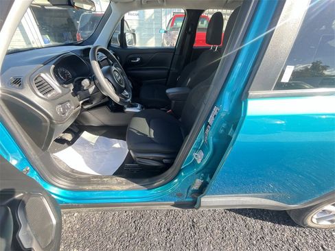 Used 2022 Jeep Renegade Sport w/ Sport Appearance Group image 12