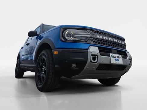 Used 2025 Ford Bronco Sport Badlands image 25