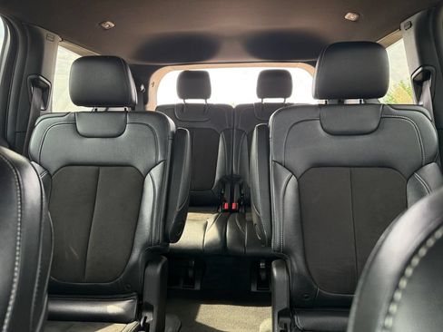 Used 2023 Jeep Grand Cherokee L Laredo AWD/4WD image 48