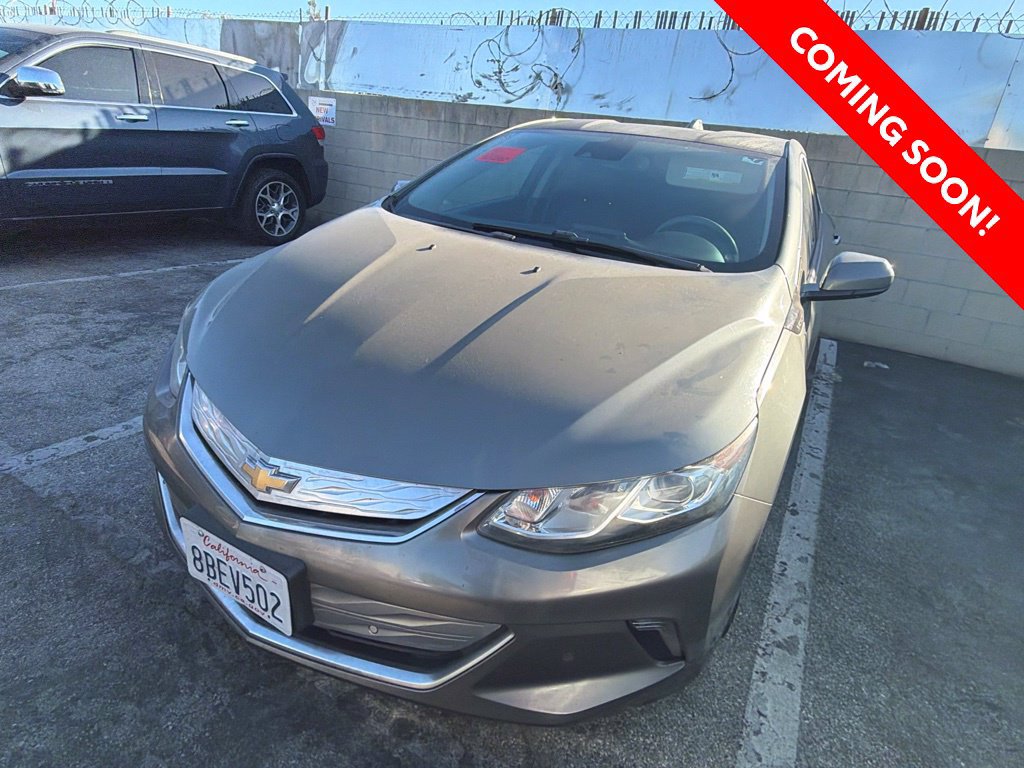 Used 2017 Chevrolet Volt Premier w/ Driver Confidence II Package FWD image 3