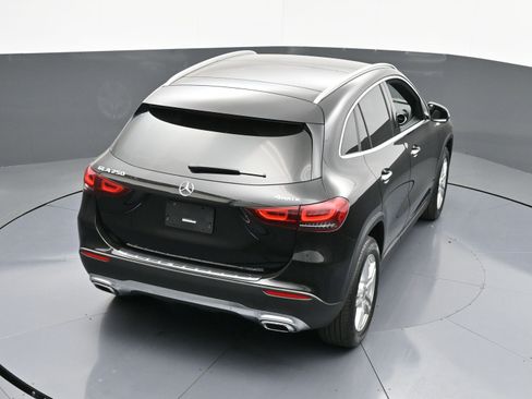 Certified 2021 Mercedes-Benz GLA 250 4MATIC image 36