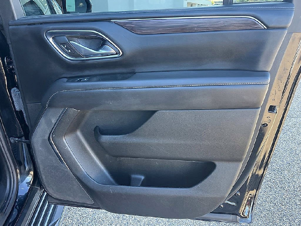 Used 2023 Chevrolet Suburban LS w/ Driver Alert Package AWD/4WD image 73