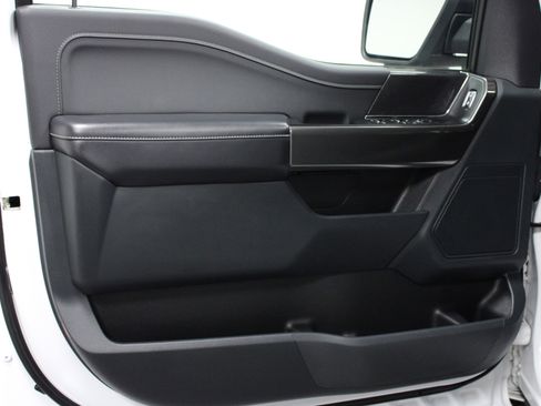 Used 2021 Ford F150 XLT w/ Equipment Group 302A High image 11