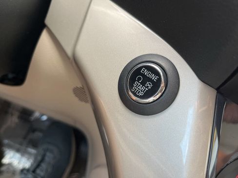 Used 2013 Ford Escape SEL image 26