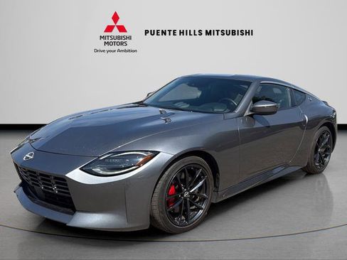 Used 2025 Nissan Z Performance w/ Floor Mat Package image 1